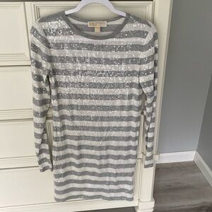 Michael Kori’s XS sequined dress